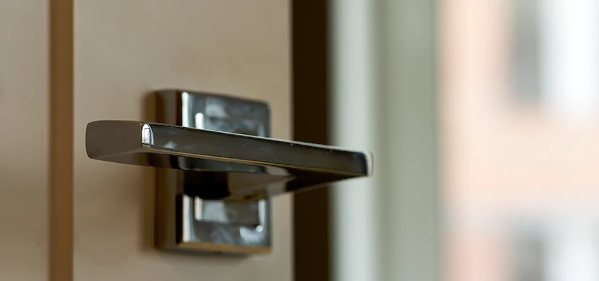 Door Lever Knob Repair in Rohnert Park, California